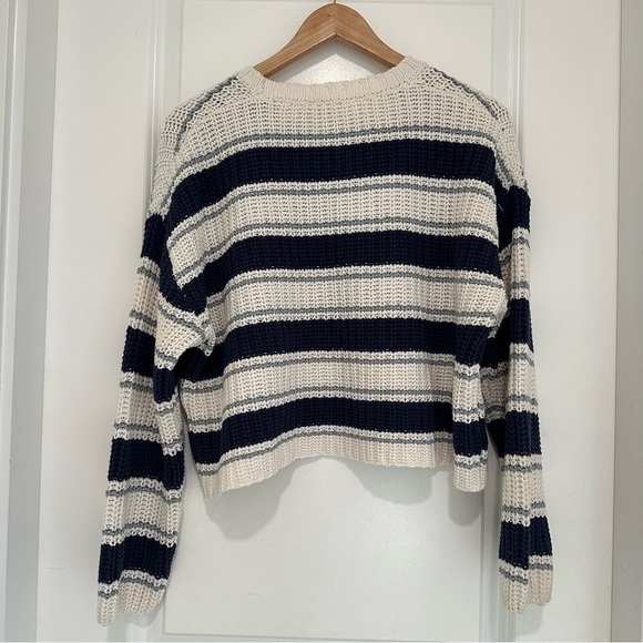 Z Supply Navy and Cream Striped  c cropped Crew Neck Sweater - Picture 3 of 9